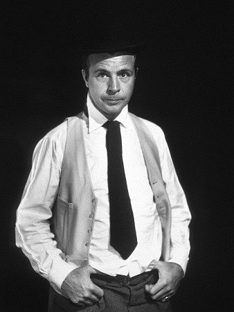 Dick Powell