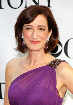 Haydn Gwynne