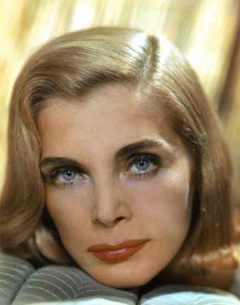 Lizabeth Scott